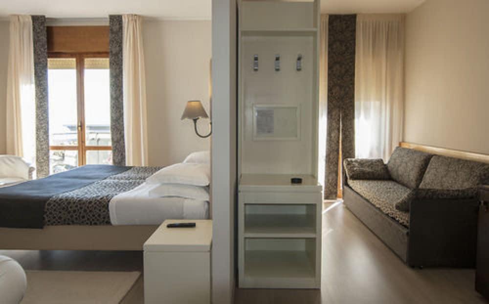 Excelsior Hotel