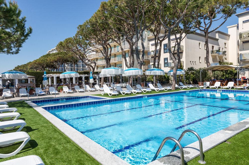 Excelsior Hotel
