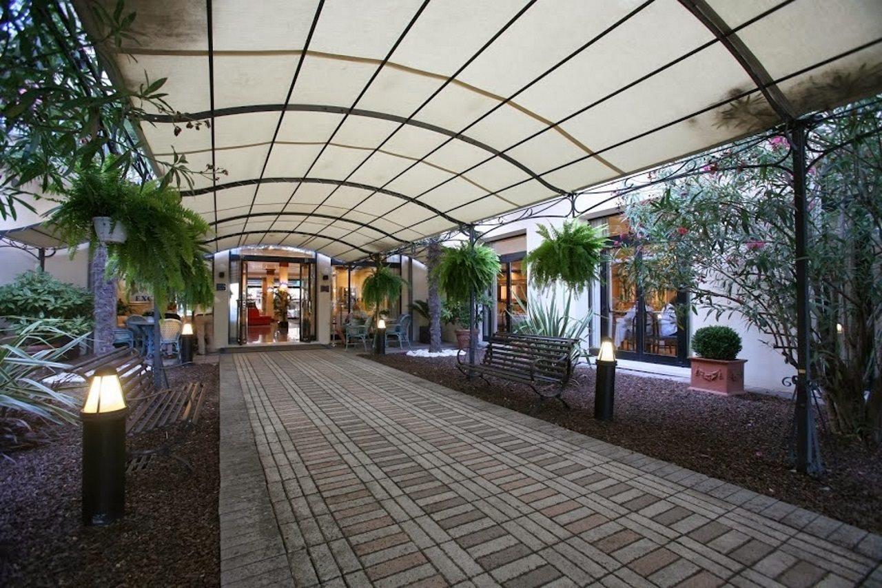 Hotel Excelsior